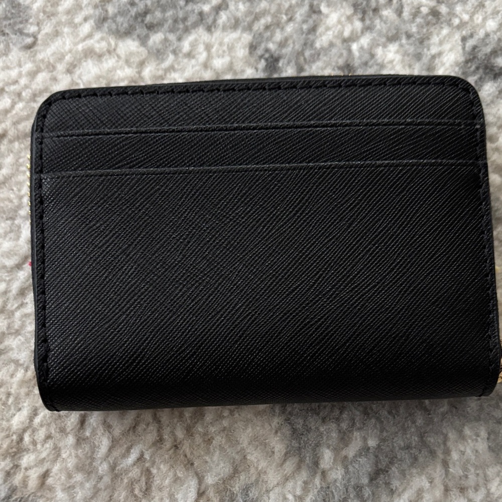 Michael Kors Black and Gold Zip Wallet - Picture 2 of 7
